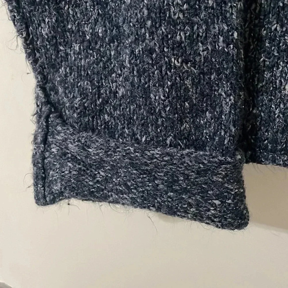 Chelsea & Theodore Sweater Size S - Picture 5 of 5